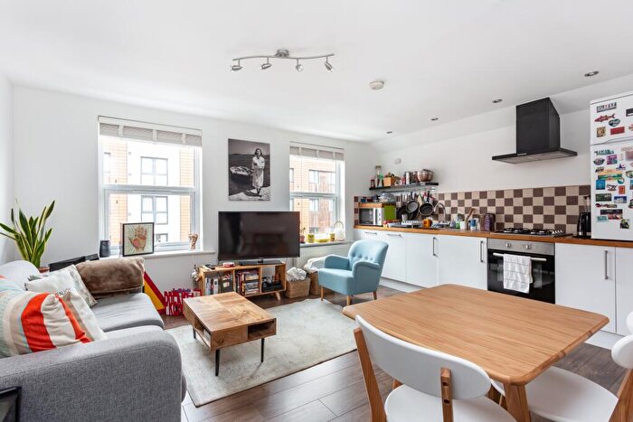 1 Bedroom Flat To Rent In Caledonian Road, Islington, N7