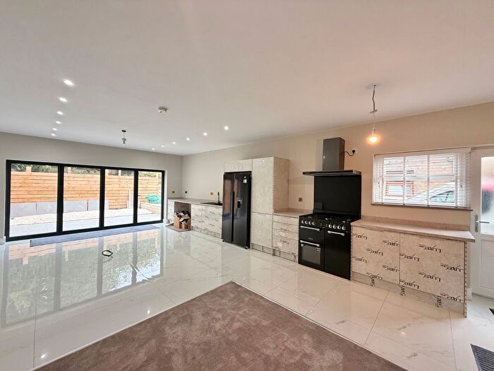 3 Bedroom Semi-Detached House To Rent In Bradford Road, Riddlesden, Keighley, West Yorkshire, BD20
