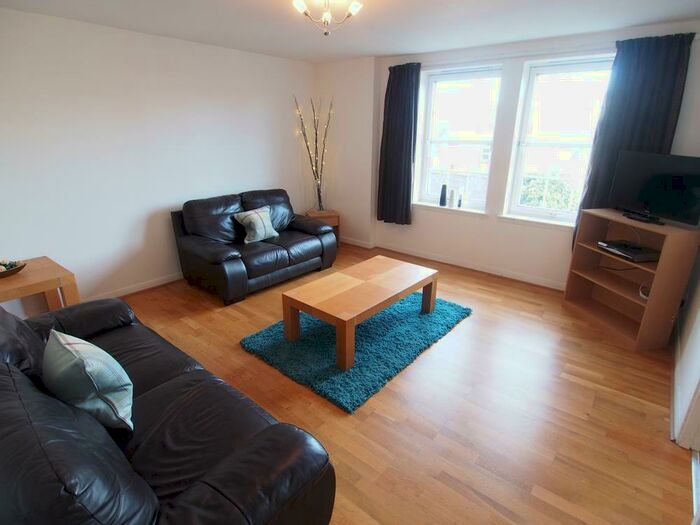 2 Bedroom Flat To Rent In Albany Court, Gordon Street, AB11