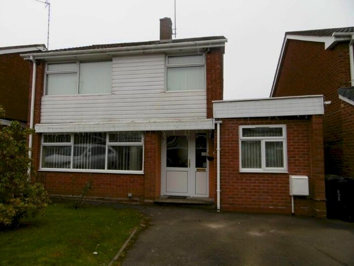 3 Bedroom Detached House To Rent In Redruth Road, Walsall, WS5