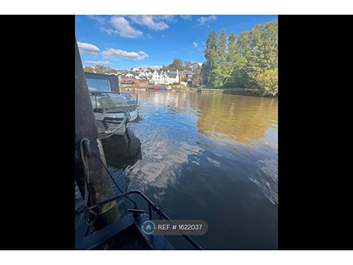 1 Bedroom Houseboat To Rent In River Thames, Richmond, TW10