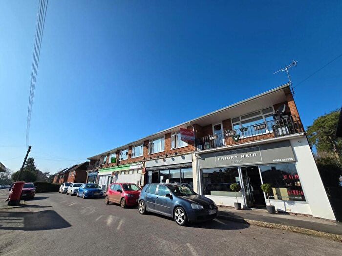 2 Bedroom Flat To Rent In Oliver's Battery, Winchester, SO22