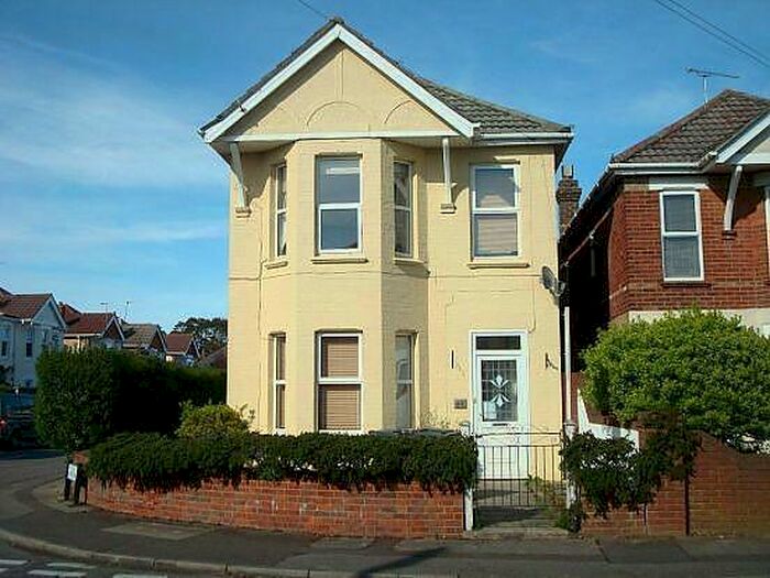 5 Bedroom House To Rent In Bedroom Detached House In Charminster, BH8
