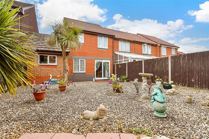 3 Bedroom Semi Detached House For Sale In Vlissingen Drive, Deal, Kent, CT14