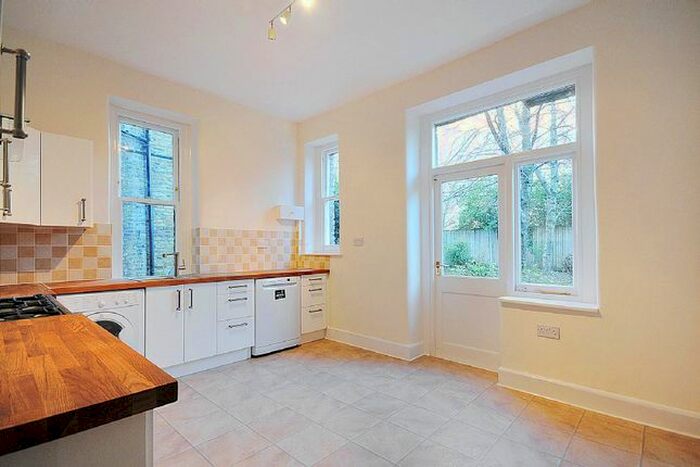 2 Bedroom Flat To Rent In Castellain Mansions, Maida Vale, W9