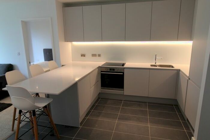 1 Bedroom Flat To Rent In Blackfriars Road, Manchester, M3