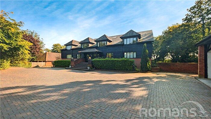 4 Bedroom Maisonette For Sale In Sotherington Lane, Selborne, Alton, GU34