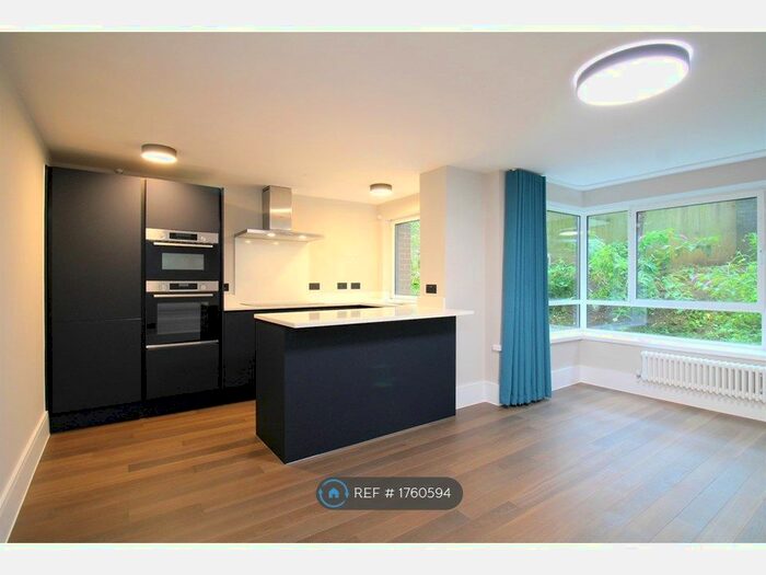 1 Bedroom Flat To Rent In The Drive, Hove, BN3