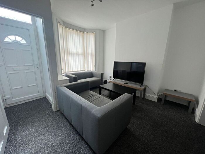 2 Bedroom Property To Rent In Methuen Street, Liverpool, L15