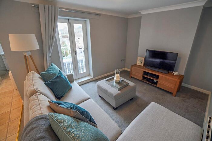 1 Bedroom Flat To Rent In East Street, Wimborne, BH21