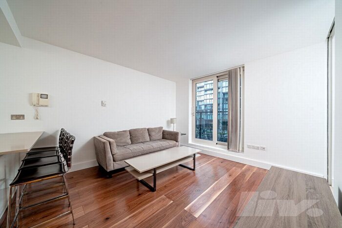 2 Bedroom Flat For Sale In Peninsula Apartments, Praed Street, Paddington, W2