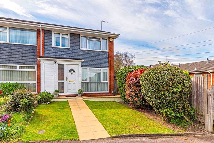 3 Bedroom Detached House For Sale In Richfield Road, Bushey, Hertfordshire, WD23