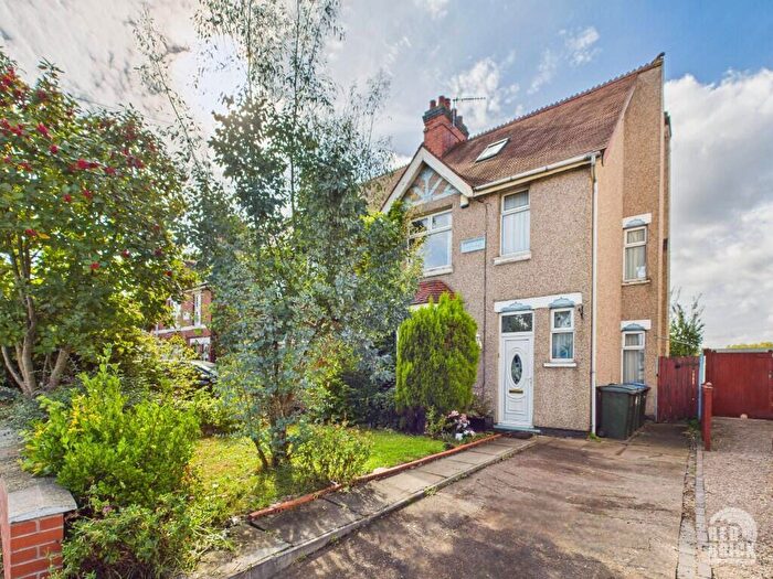 5 Bedroom Semi-Detached House For Sale In Woodway Lane, Warwickshire, Coventry, West Midlands, CV2