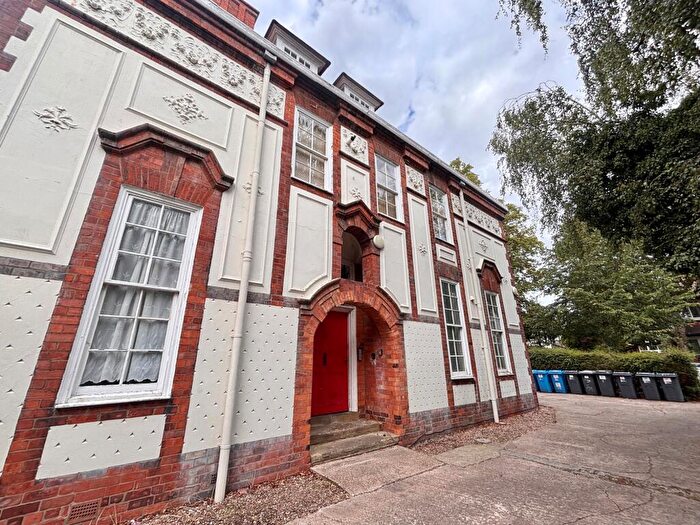 1 Bedroom Apartment To Rent In Sailsbury Street, Hull, HU5