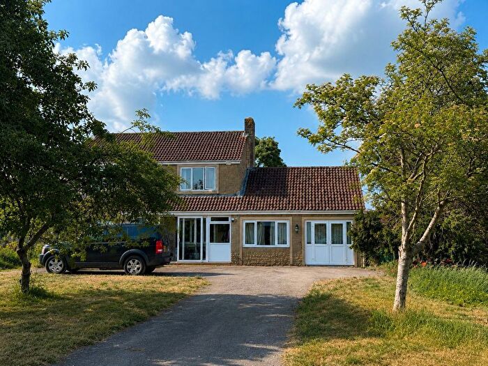 4 Bedroom Detached House For Sale In Lower Chatley Farm, Woolverton, Bath, BA2