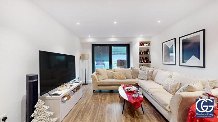 2 Bedroom Apartment To Rent In Charlotte Court, East Barnet Road, London, EN4