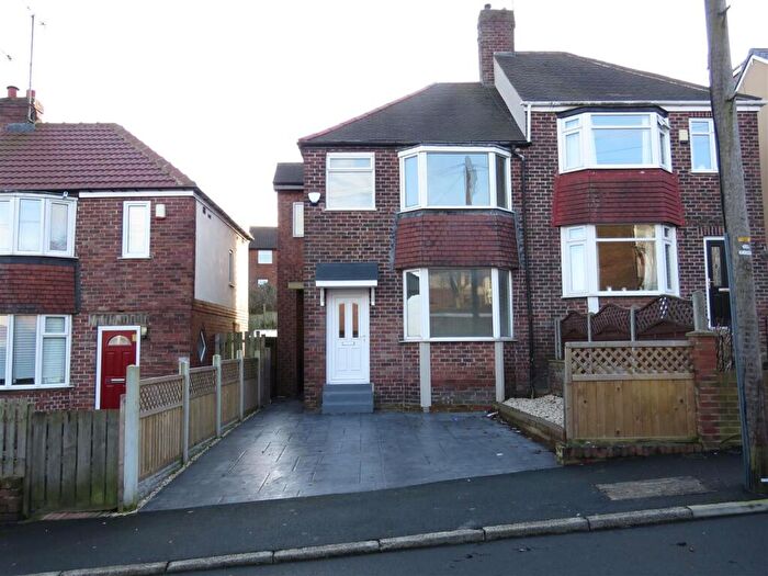 3 Bedroom Semi Detached House To Rent In Monckton Road, Sheffield, South Yorkshire, S5