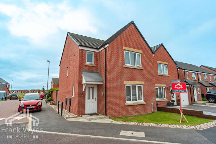 3 Bedroom Detached House For Sale In Redfern Way, Lytham St Annes, FY8
