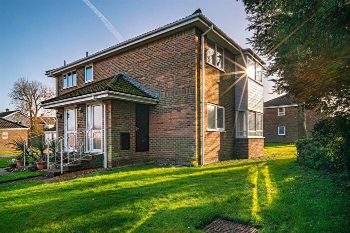 2 Bedroom Detached Bungalow For Sale In Grange Gardens, Bembridge, PO35