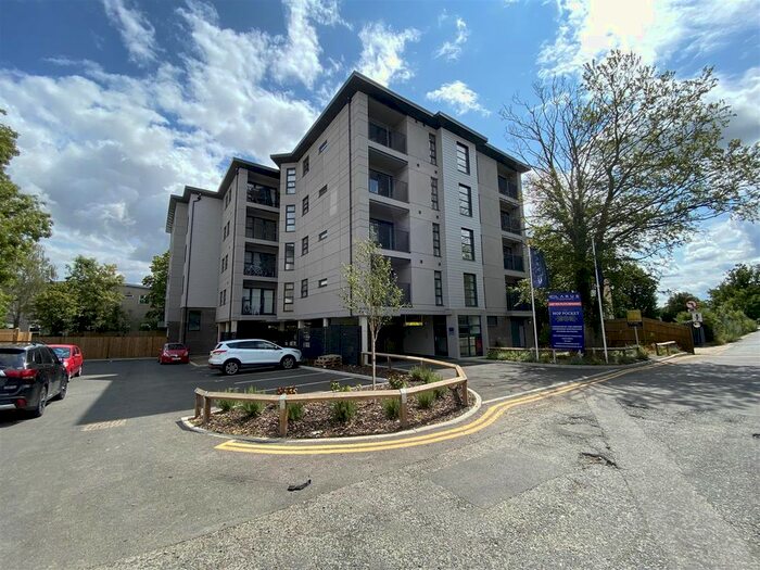 2 Bedroom Flat To Rent In Maidstone Road, Paddock Wood, Tonbridge, TN12