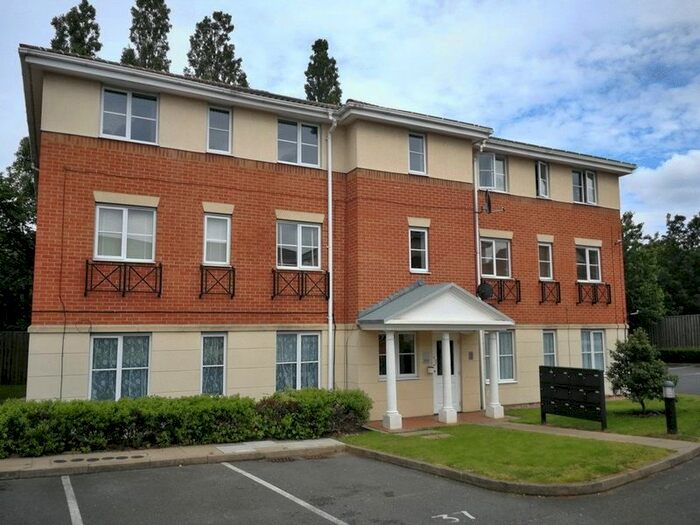 1 Bedroom Flat To Rent In Princes Gate, West Bromwich, B70