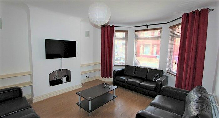 5 Bedroom Terraced House To Rent In Egerton Road, Liverpool, Merseyside, L15