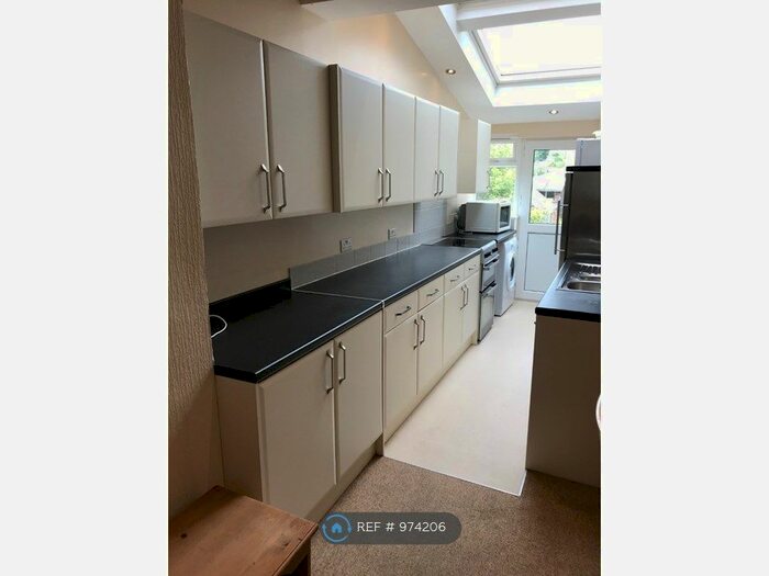 6 Bedroom End Of Terrace House To Rent In Monksdale Road, Bath, BA2