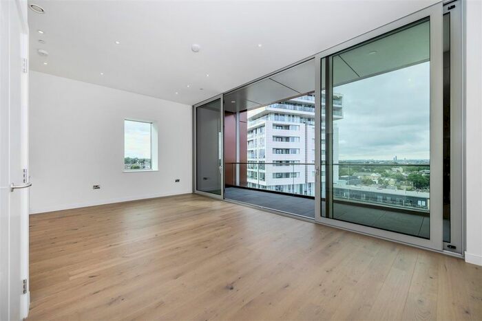 2 Bedroom Flat To Rent In Buckhold Road, London, SW18