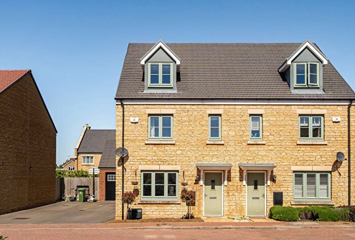 4 Bedroom Semi-Detached House For Sale In Castle Close, Gotherington, Cheltenham, Gloucestershire, GL52