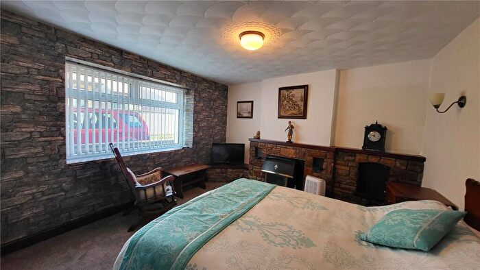 4 Bedroom Detached House For Sale In Maeshyfryd Road, Holyhead, Isle Of Anglesey, LL65
