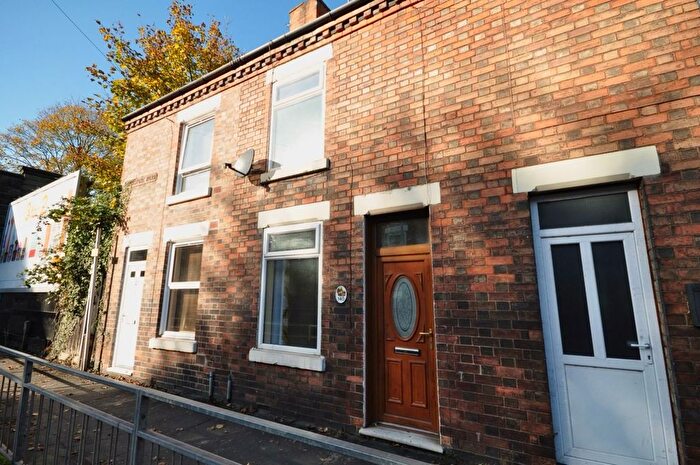 2 Bedroom Terraced House To Rent In Branston Road, Burton-On-Trent, Staffordshire, DE14