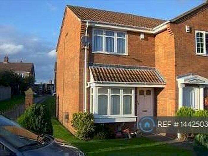 2 Bedroom End Of Terrace House To Rent In Silvermere Drive, Ryton, NE40