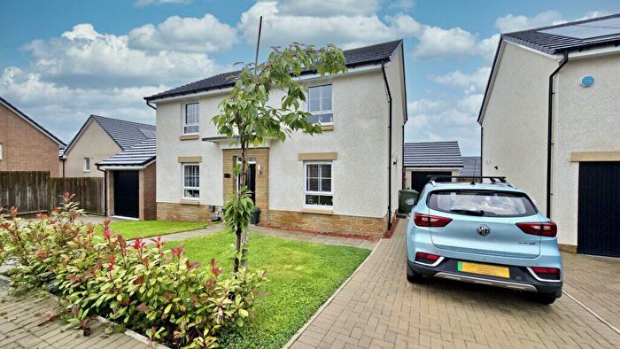 4 Bedroom Detached House For Sale In Leck Wynd Wallacefields Glasgow, G33