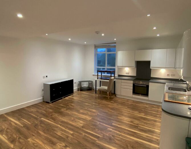 1 Bedroom Apartment To Rent In Bank Court, Hemel Hempstead, HP1