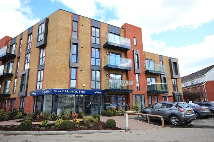 2 Bedroom Apartment To Rent In Sandringham Apartments, Oscar Wilde Road, Reading, Berkshire, RG1