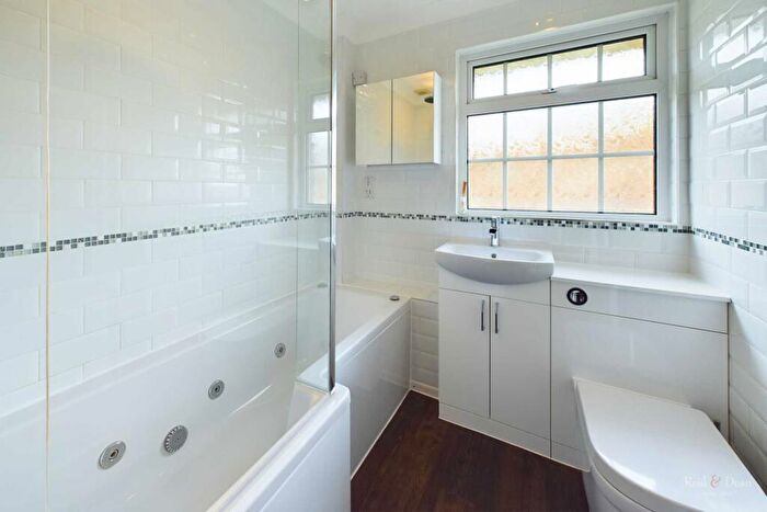 3 Bedroom End Of Terrace House For Sale In Ascham Place, Meads, BN20