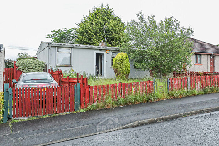 2 Bedroom Detached House For Sale In Craigour Avenue, Edinburgh, EH17