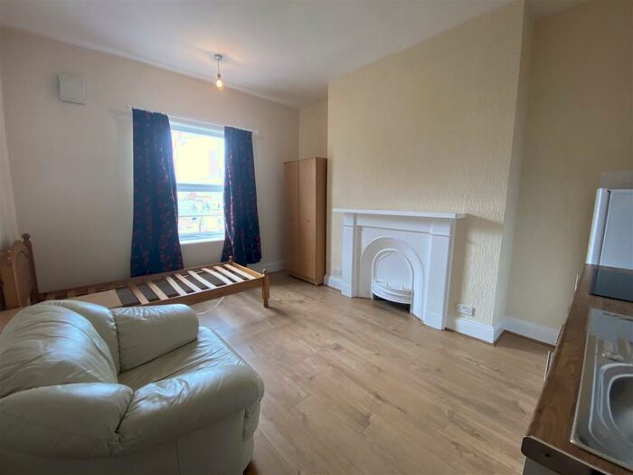 Studio To Rent In Hartington Street, Derby, DE23