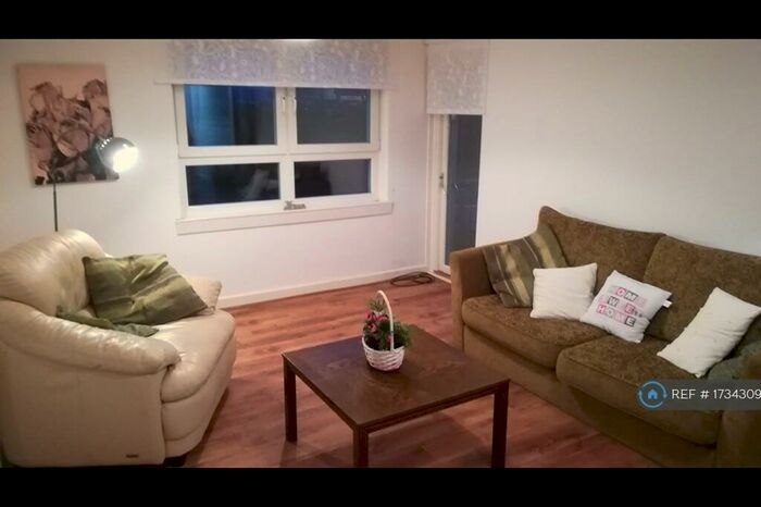 2 Bedroom Flat To Rent In Pollockshaws Road, Glasgow, G41