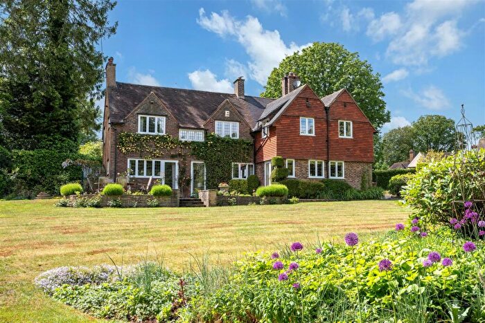 5 Bedroom Detached House For Sale In The Chase, Kingswood, KT20