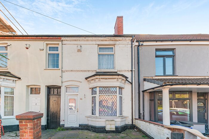 3 Bedroom Terraced House For Sale In Blackacre Road, Dudley, DY2