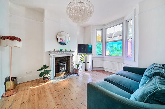 3 Bedroom Terraced House For Sale In Grasmere Road, London, SE25