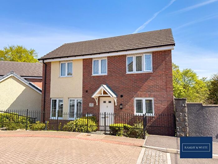 3 Bedroom Detached House For Sale In Llys Clarence, Aberaman, Aberdare, CF44