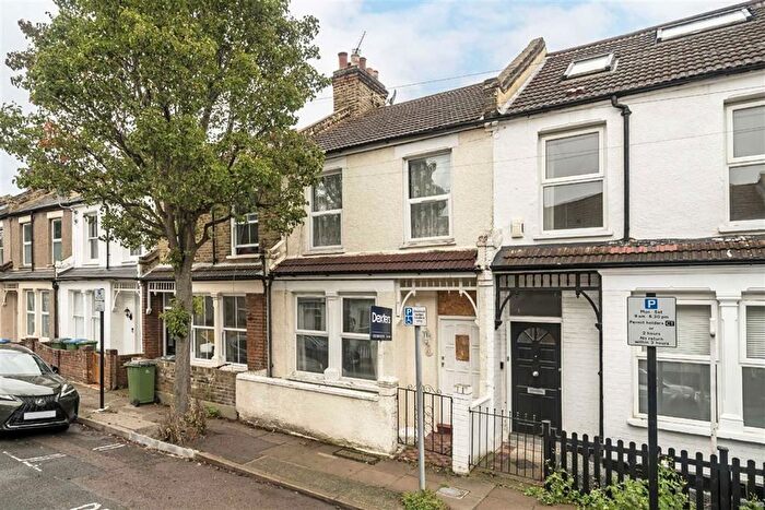 3 Bedroom Property For Sale In Fingal Street, Greenwich, SE10