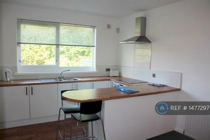 4 Bedroom Flat To Rent In Garthdee Drive, Aberdeen, AB10