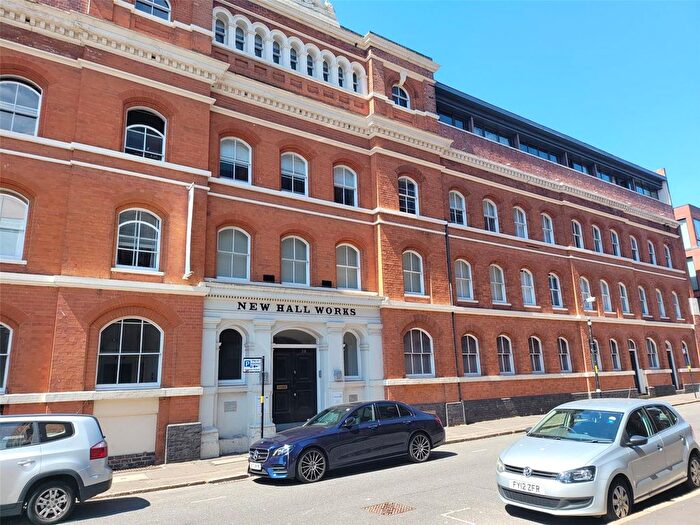 2 Bedroom Flat For Sale In George Street, Birmingham, B3