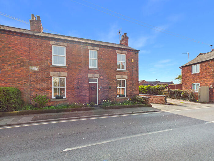 3 Bedroom Semi-Detached House For Sale In Sitwell Street, Spondon, DE21