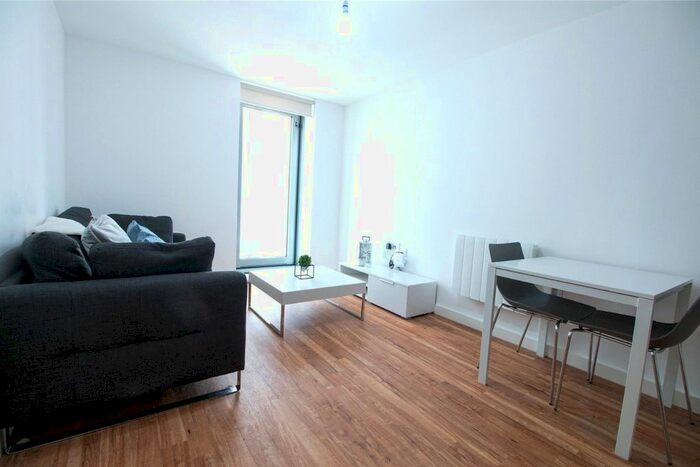 1 Bedroom Flat To Rent In Media City, Michigan Point Tower A, Michigan Avenue, Salford, M50