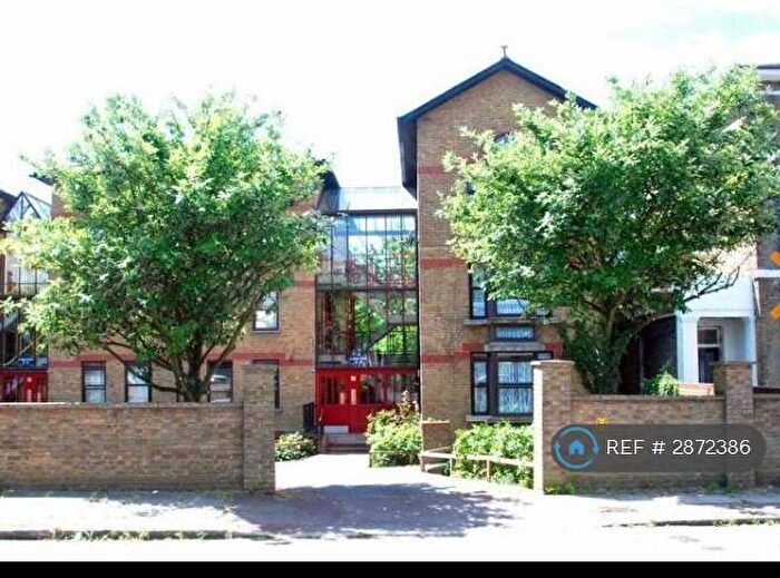 1 Bedroom Flat To Rent In Eliot Park, London, SE13