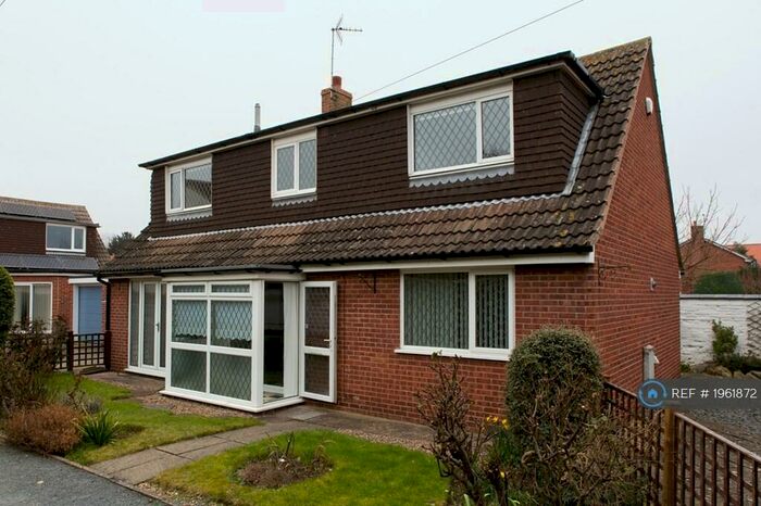 3 Bedroom Detached House To Rent In Long Acre, Bingham, Nottingham, NG13